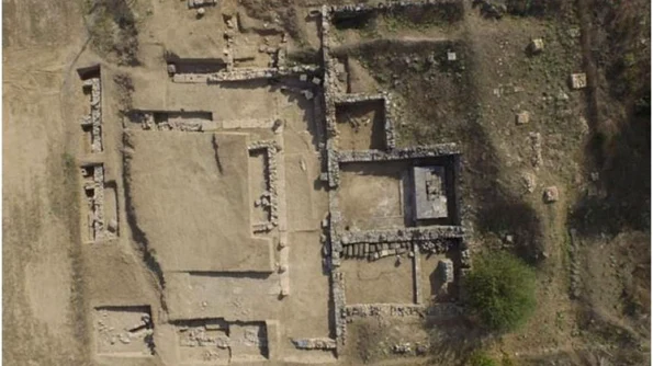 Templu dedicat lui Asclepios, excavat în Grecia jpeg