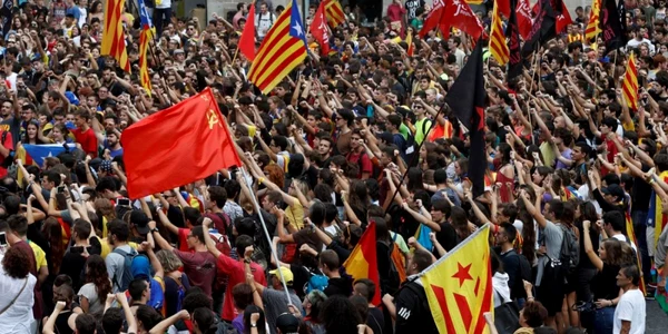 Manifestatie la Barcelona cu prilejul primei aniversari a referendumuluid e autodeterminare FOTO EPA-EFE