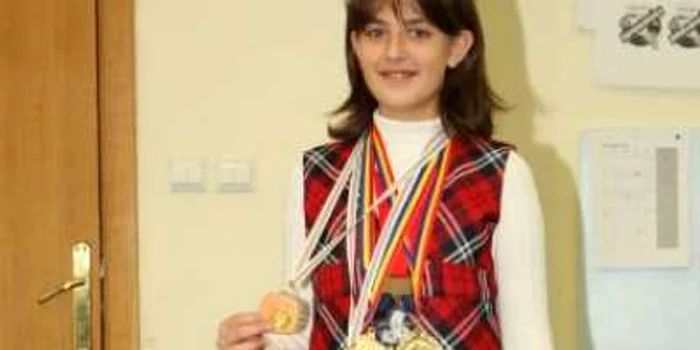 Braşov: Micuţa karatistă a obţinut performanţe deosebite, Foto: Stelian Grăjdan