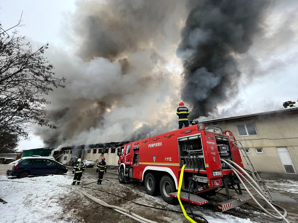 Incendiu la Târgu Mureș FOTO: facebook/Victor Ursache