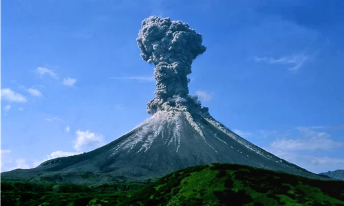 Au condus două erupții vulcanice la căderea Republicii Romane și prăbușirea Regatului Ptolemeic al Egiptului? png