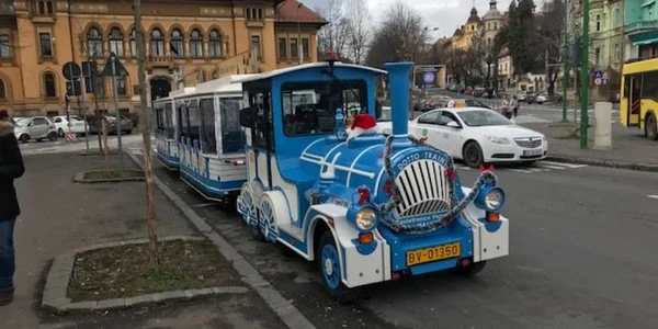 Trenuleţul turistic face curse în centrul istoric