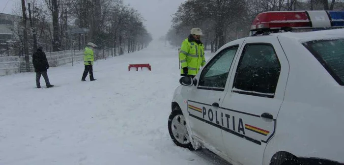 Poliţiştii au plecat în căutarea bărbatului din Negreşti FOTO: Adevărul