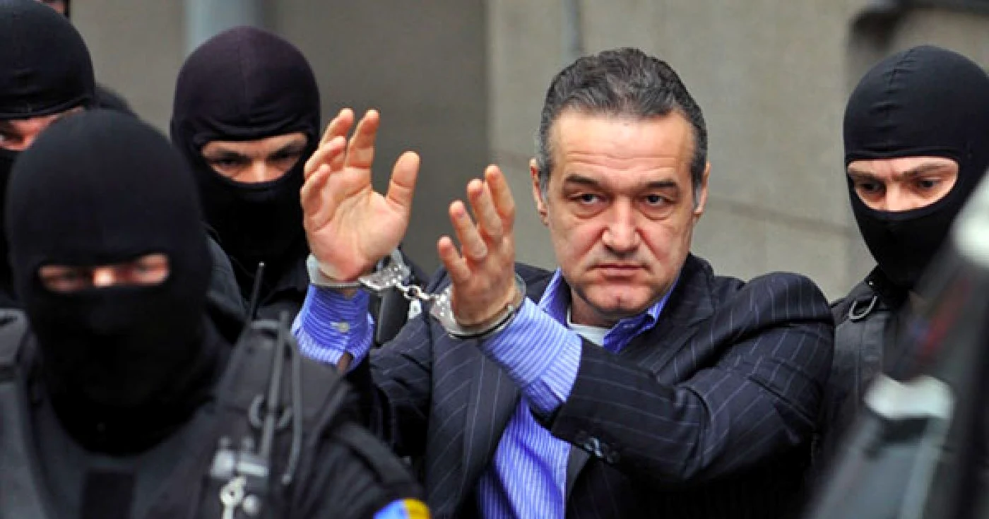 Avocatul care îl reprezintă pe Becali a mai spus că a depus vineri şi o 
solicitare ca instanţa să judece cererea de eliberare la o dată mai 
apropiată   FOTO: Adevărul