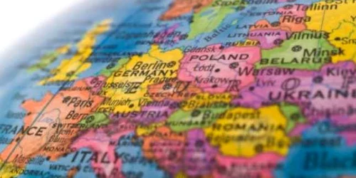 Europa de Est  continuă să fie expusă la riscul unei crize de creditare deorece băncile occidentale reduc finanţarea 