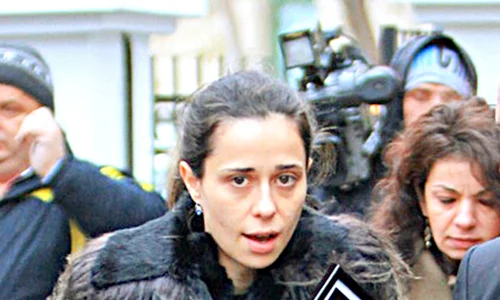 Irina este fiica pilotului din prima căsătorie jpeg