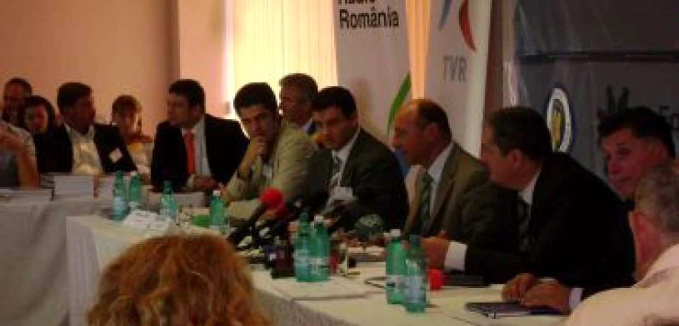 Turnu Severin: Concluziile Congresului Internaţional al Jurnaliştilor Români de Pretutindeni sunt dezvăluite în Serbia