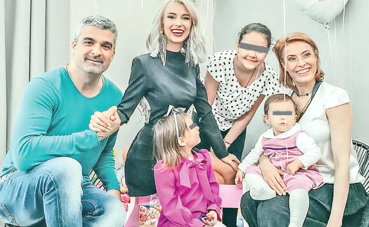 
    Aurelian Temișan,  Andreea Bălan,  Dora, Monica  Davidescu,  Ella și Clara  