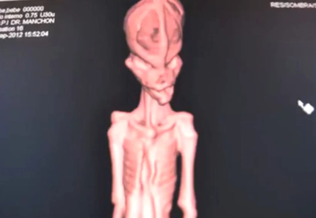 Extraterestrul din filmul Sirius (CAPTURA YOUTUBE)