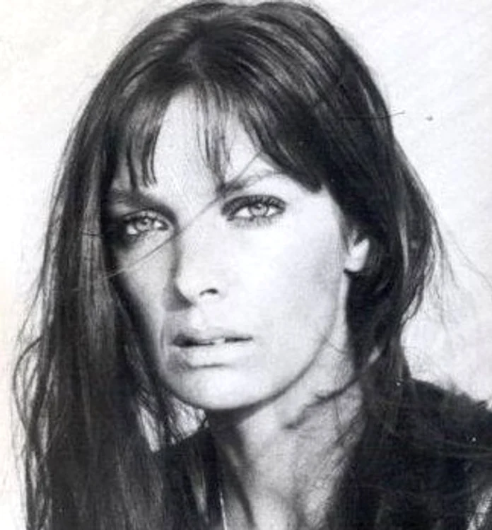 
    Marie Laforêt a murit pe 2 noiembrieFoto: news.ro  
