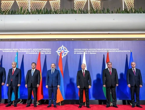 Fotografia oficială a șefilor de stat prezenți la întâlnirea CTSO. Foto: Profimedia