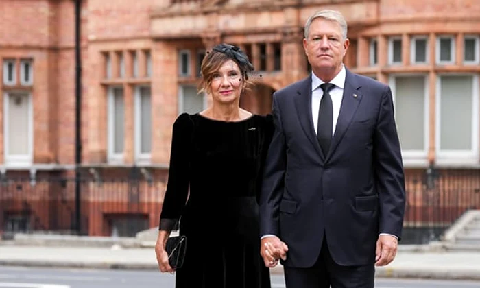Carmen Iohannis la inmormantarea Reginei jpg