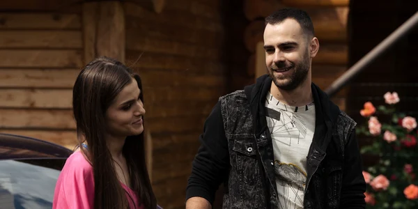 Theo Rose si Denis Hanganu Clanul Foto Pro TV  jpg