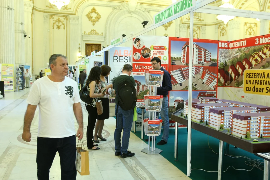 Târgul Naţional Imobiliar se desfăşoară în acest weekend la Palatul parlamentului FOTO Marian Iliescu