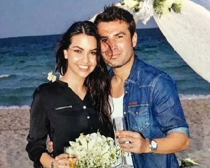 Sandra Bachici și Mutu s-au căsătorit pe o plajă din Cubafoto: Arhiva Personală