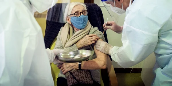 Campania de vaccinare merge înainte