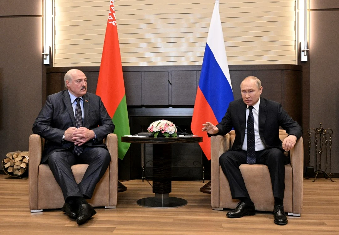 Vladimir Putin, alături de Alexander Lukaşenko foto: AFP