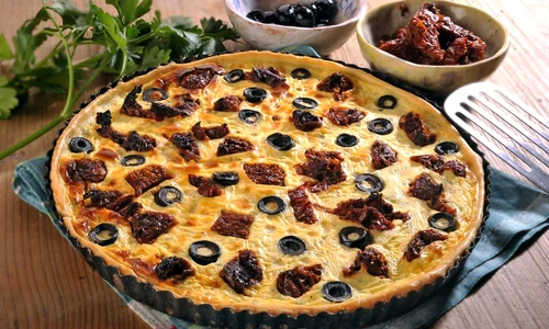 tarta cu masline si rosii uscate jpeg