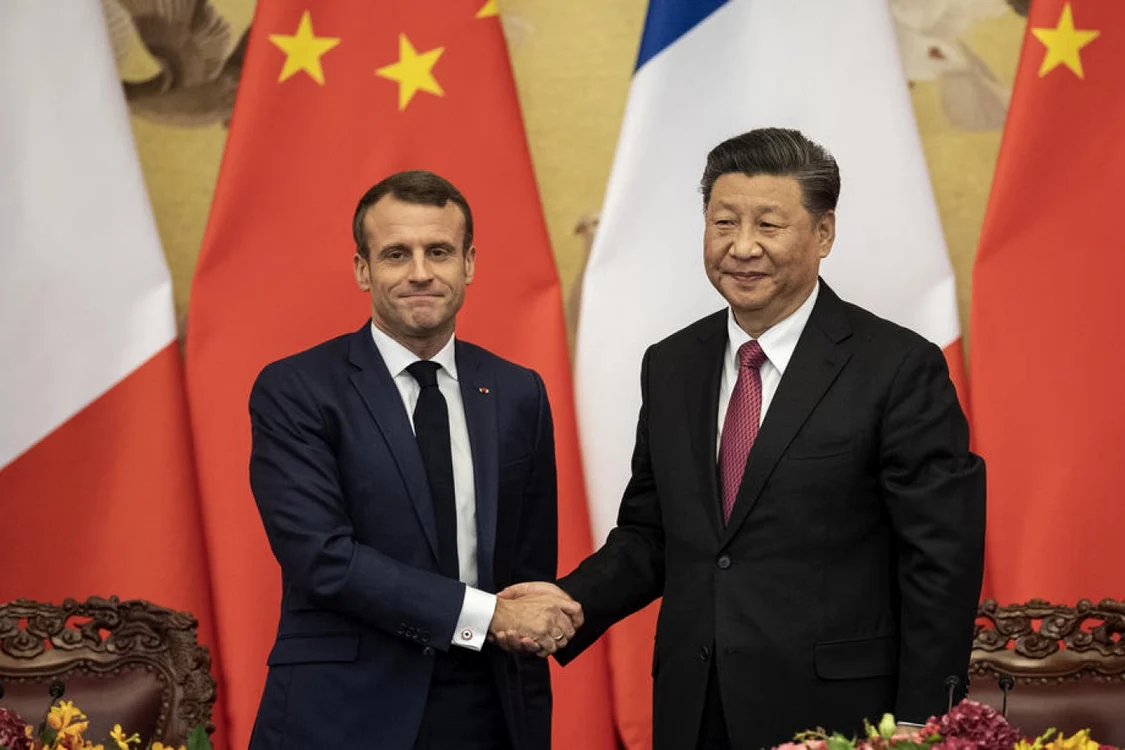 Xi Jinping şi Emmanuel Macron FOTO EPA-EFE
