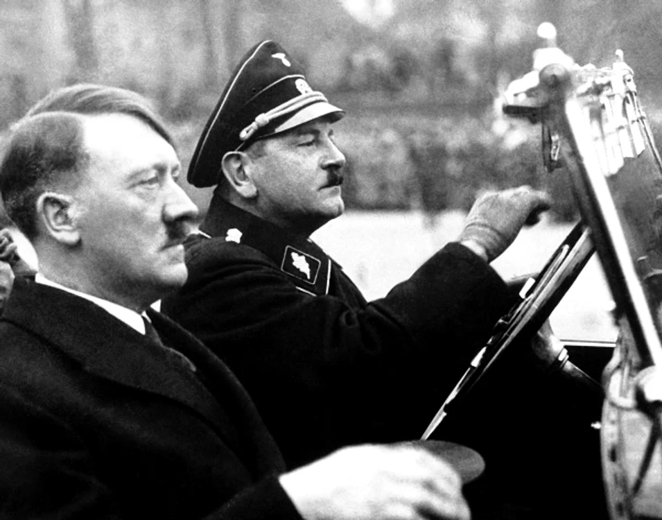 
    Istoricii au dezbătut câteva scenarii care ar fi dus la cu totul alt deznodământFoto: AP  