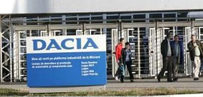 40 de ani de Dacia-Ştiri pe scurt