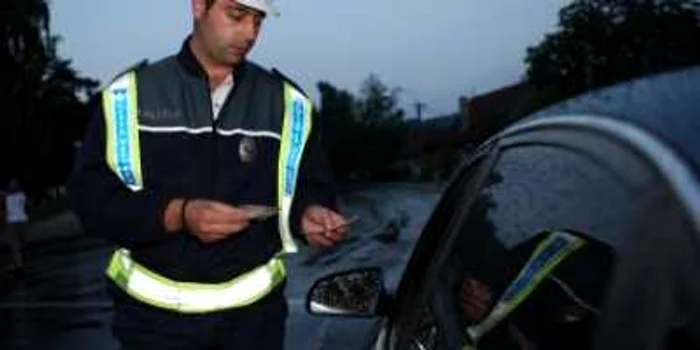 Braşov: VIDEO/ Razie de amploare cu poliţişti din cinci judeţe