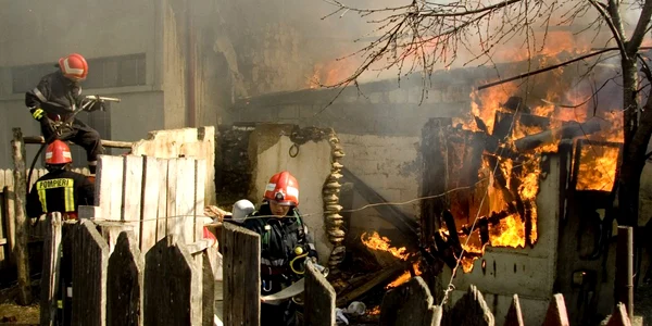 Pagubele în urma incendiilor au fost de sute de milioane de lei