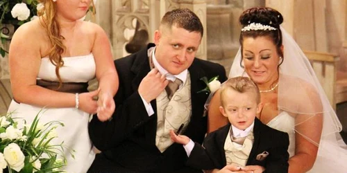 Charlie a fost cavalerul de onoare la nunta părinţilor săi