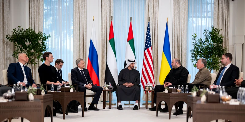 Negocieri de pace SUA Rusia  Ucraina  Abu Dhabi FOTO EPA EFE jpg