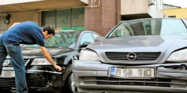 Şoferii vor plăti mai puţini bani pentru poliţa RCA