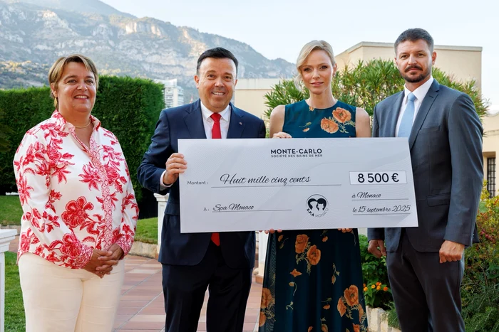 Charlene de Monaco foto Facebook3 jpg