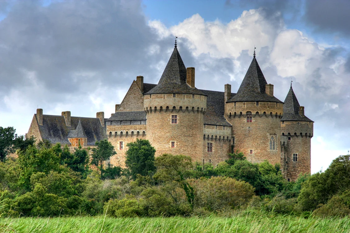 Castelul Suscinio,  Bretania (sec. XIII-XIV)