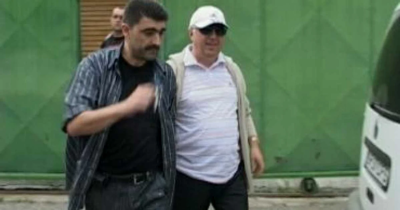 Piteşti: Vlăsceanu şi Voinea se pensionează iar Zidaru demisionează
