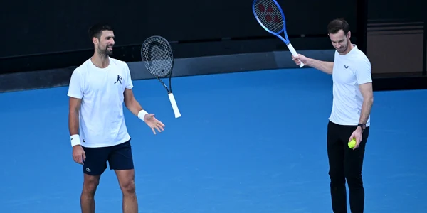 Novak Djokovic si Andy Murray (EPA) jpg