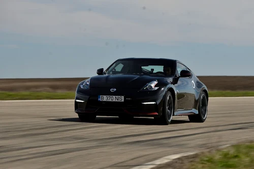 TD Nissan 370Z Nismo