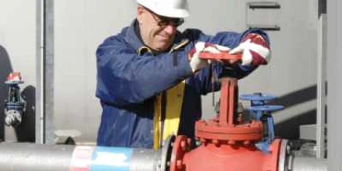 Marea restructurare din energie întârzie