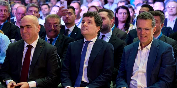 Ilie Bolojan, Nicușor Dan și Ionuț Moșteanu FOTO Inquam / Codrin Unici 