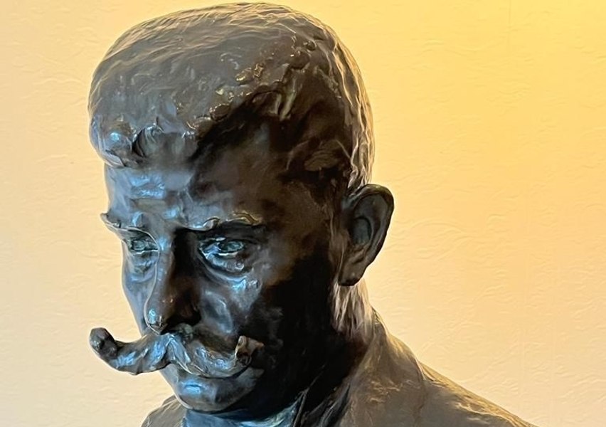 Niciodată văzută, considerată pierdută sau distrusă, o sculptură Brâncuși, ajunge în premieră în România  
