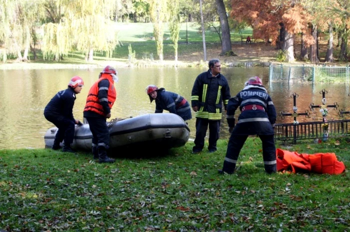 Cadavrul a fost descoperit în lacul din parcul Nicolae Romanescu