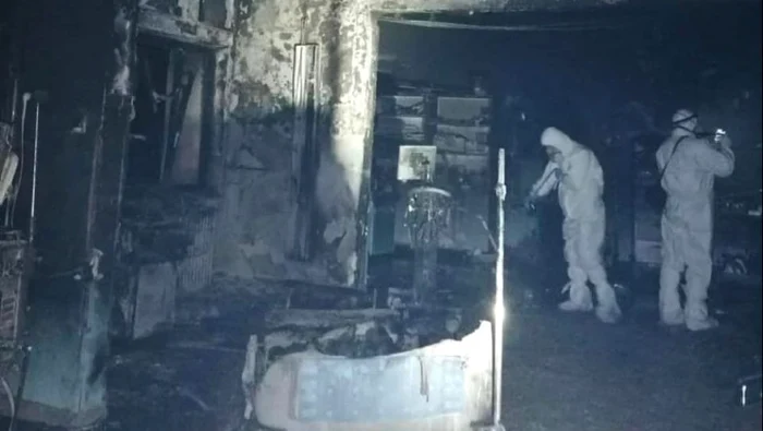 Experții au analizat toate ungherele secției ATI care a ars și au descoperit de unde a pornit incendiul dar cauza rămâne să fie descoperităFoto: Exploziv Tv