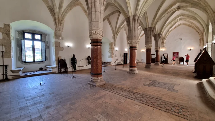 Sala cavalerilor din Castelul Corvinilor. Foto: Muzeul castelului Corvinilor