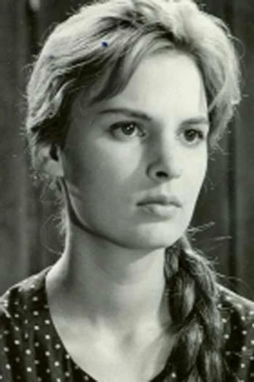2 ilinca tomoroveanu tanara jpg jpeg