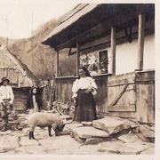 Familie de țărani în timpul Primului Război Mondial (© iMAGO Romaniae)
