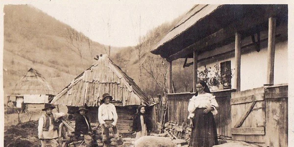 Familie de țărani în timpul Primului Război Mondial (© iMAGO Romaniae)