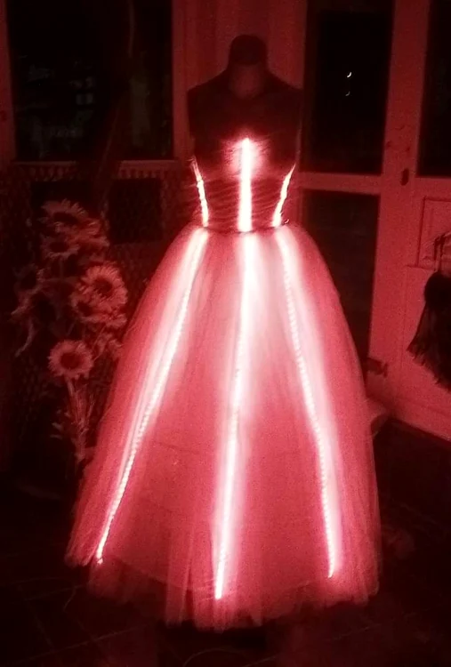 Rochia specială creată de Doina Panaete. / Foto: arhivă personală