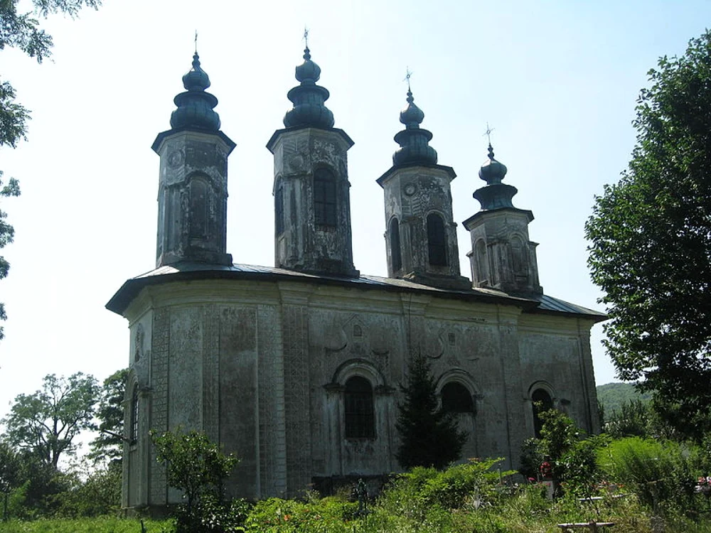 Biserica „Patru degete” din satul sucevean Poiana. FOTO www.wikipedia.org