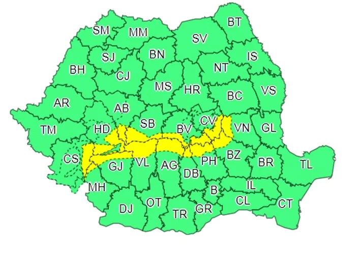 Meteorologii ANM au emis ”cod galben” de vânt și ninsori visloite la munte