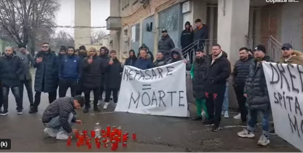 Anestezist, despre tânărul mort în spital după o fractură de femur: „Nu este un caz de malpraxis demonstrabil din două postări”. Schimb de replici politice în online