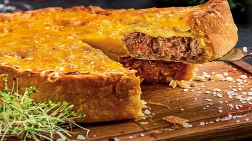 placinta cu carne jpg