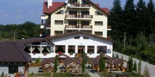 FOTO: www.pensiunea-miruna.ro